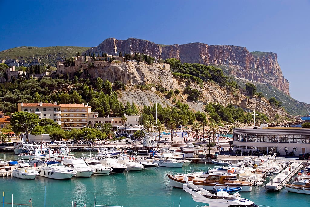 Cassis harbour beneath Cape Canaille
